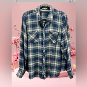 Maurices Navy and Tan Plaid Women’s Shirt